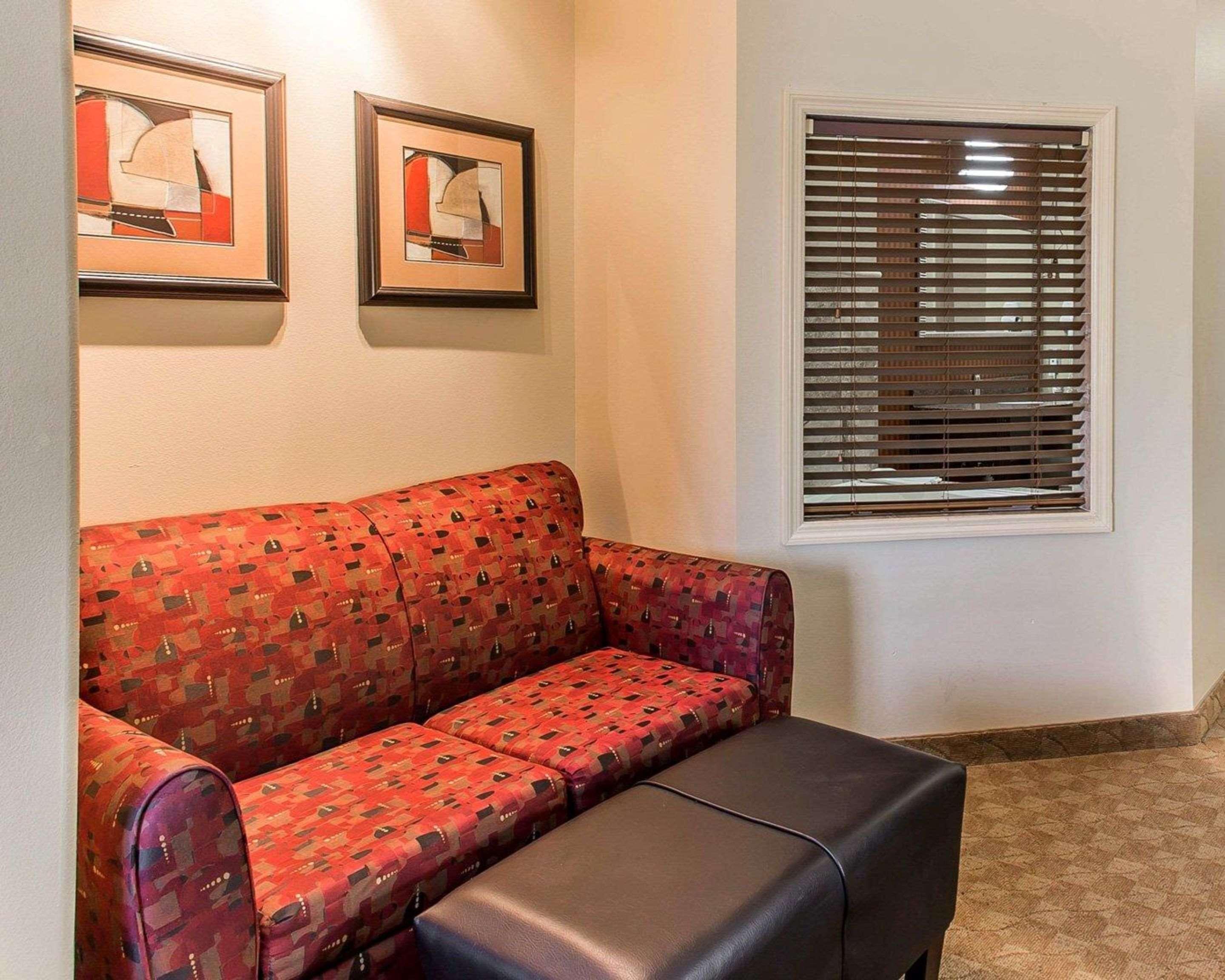Comfort Suites Stockbridge Atlanta South Экстерьер фото