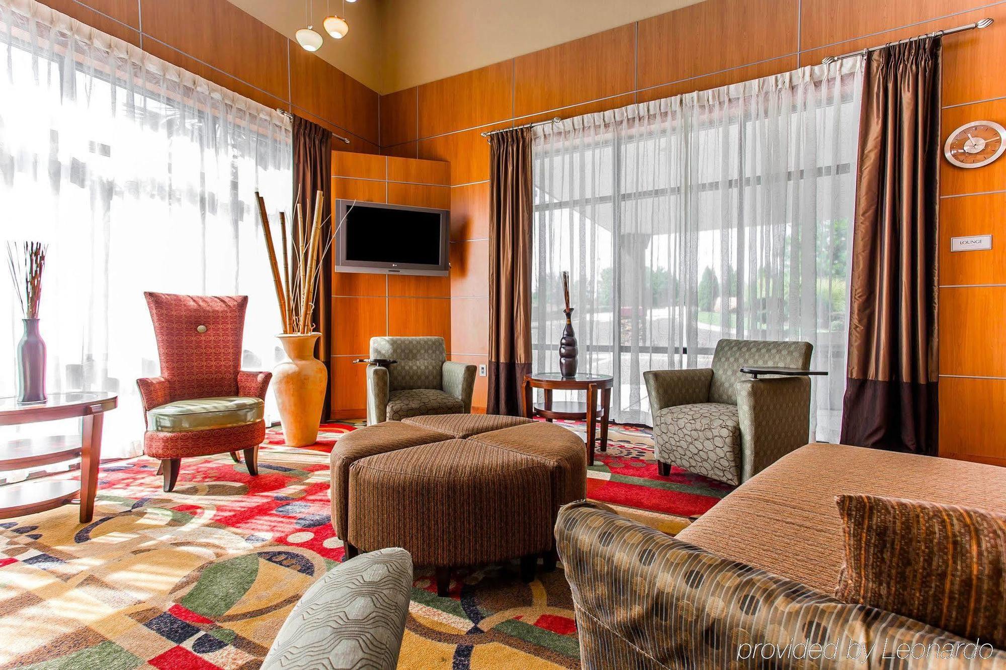 Comfort Suites Stockbridge Atlanta South Экстерьер фото