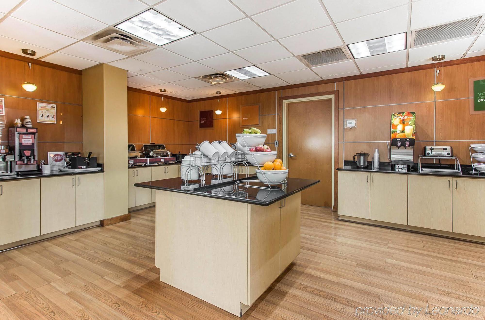 Comfort Suites Stockbridge Atlanta South Экстерьер фото