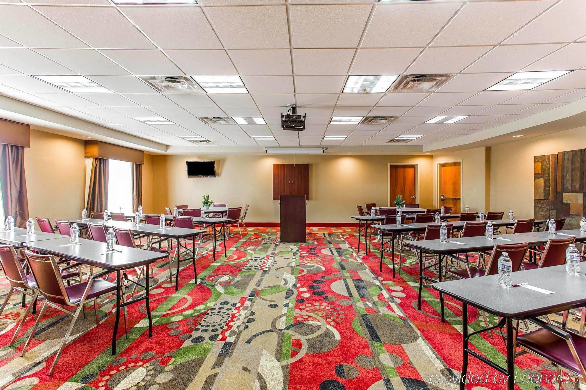 Comfort Suites Stockbridge Atlanta South Экстерьер фото